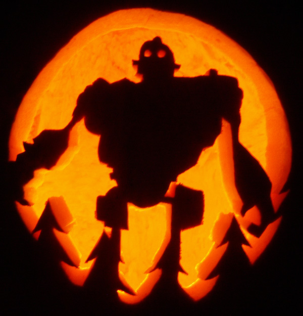 Pumpkin Carving: Iron Giant - Noel
