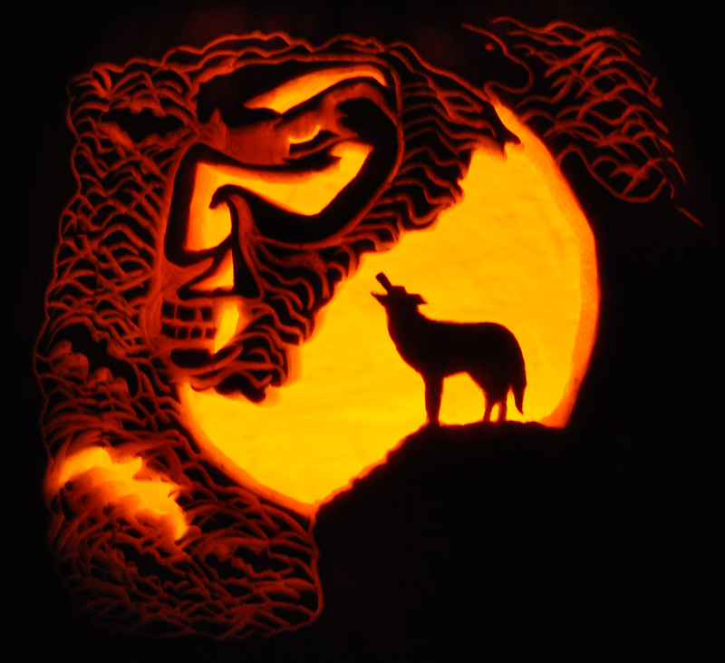 Pumpkin Carving: Wolf Vampire - Noel