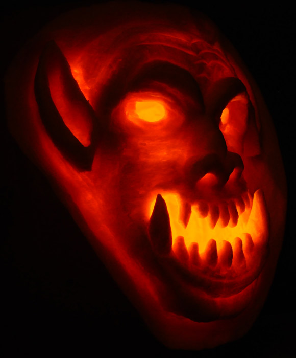 Pumpkin Carving: World of Warcraft Orc Sculpt - Noel